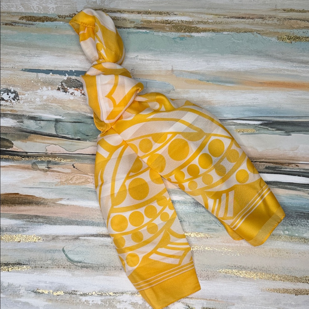Elegant Yellow Patterned Scarf